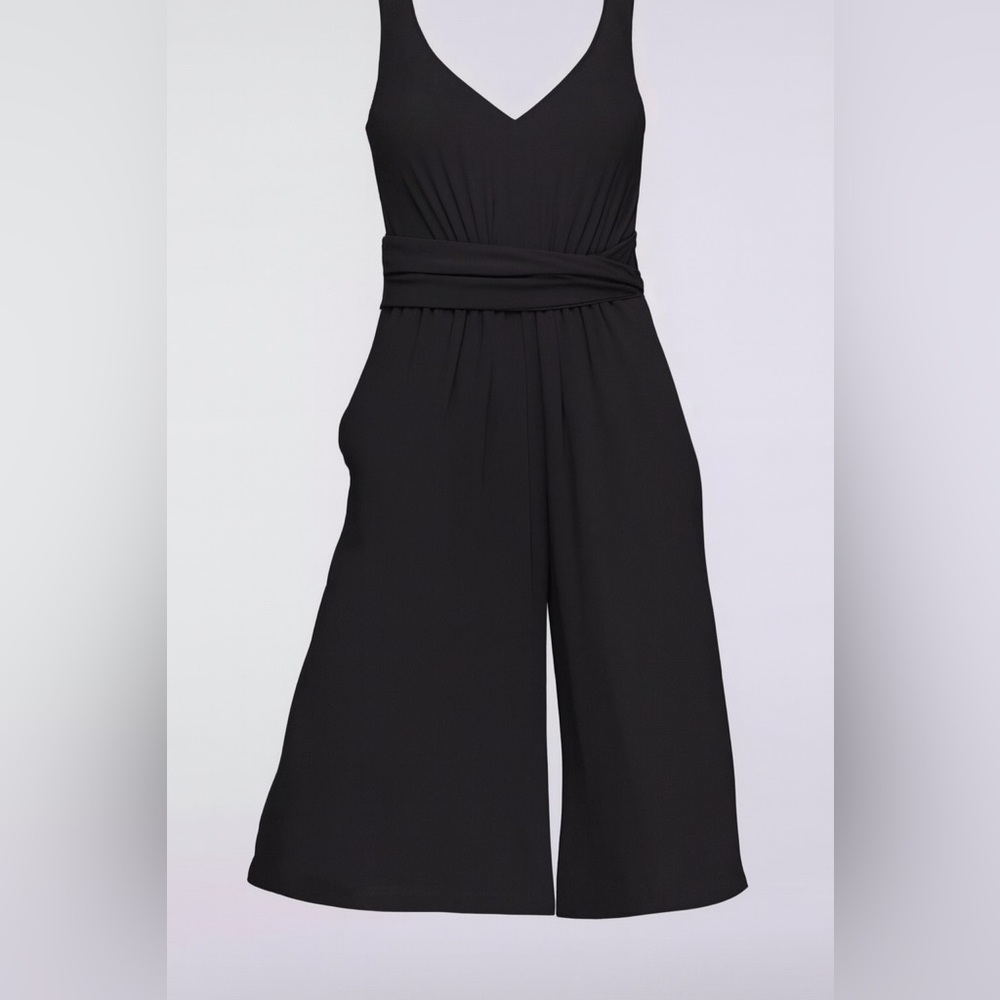 David's Bridal Elegant Tie Back Black Crinkle Chiffon Jumpsuit Size 6